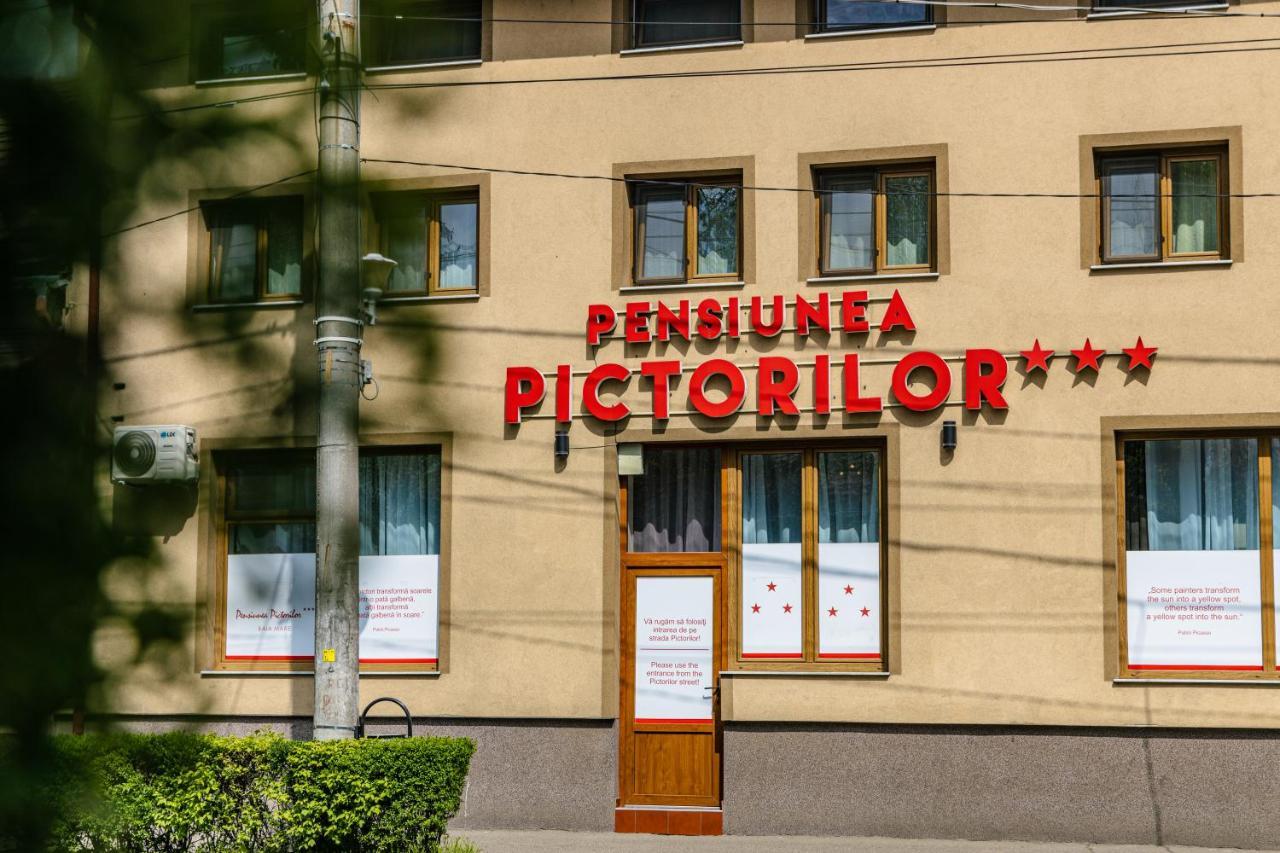 Pensiunea Pictorilor Baia Mare Buitenkant foto